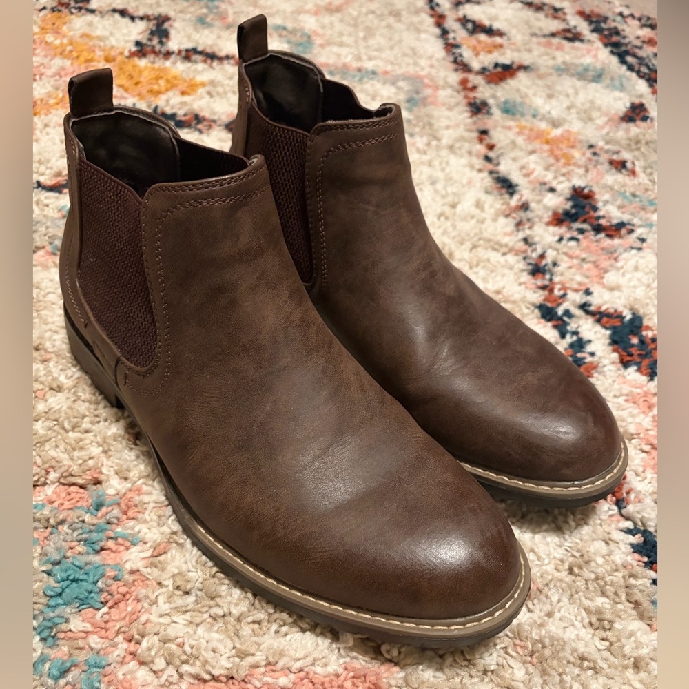 Men's Brown Chelsea Boots